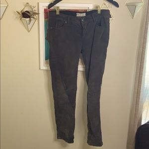 Skinny corduroy cigarette pants